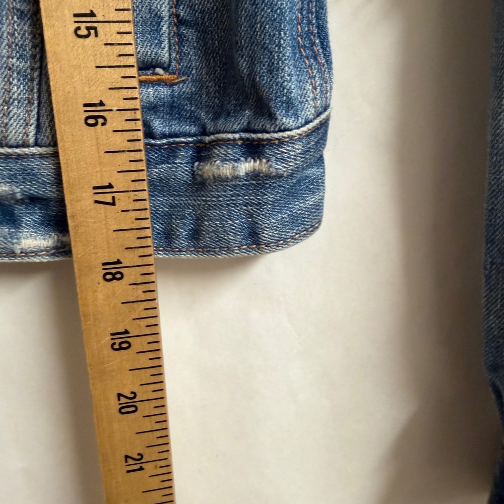 Abercrombie & Fitch Womens XS Distressed Denim Trucker Jean Jacket Wash‎ Blue - Picture 9 of 9